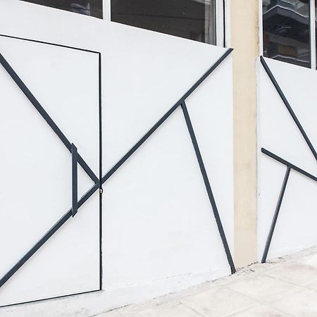 Trendy Industrial Apt Next To Museum Of Acropolis เอเธนส์ ภายนอก รูปภาพ